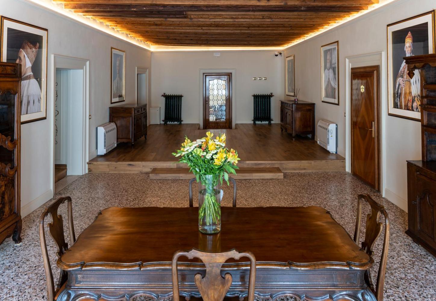 Palazzo Titti Rialto Suites Venise Extérieur photo
